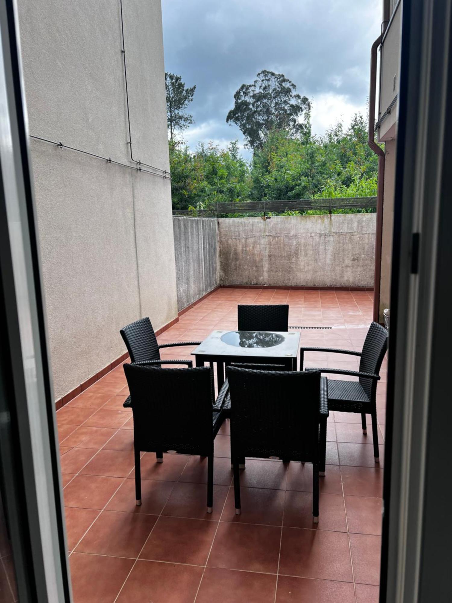 Duplex Bertamirans Apartment Angeles Екстериор снимка